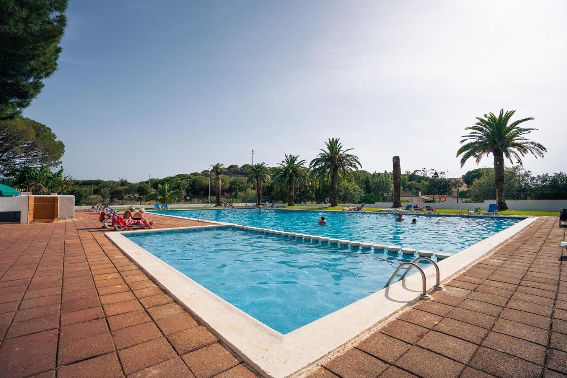 Kampaoh Palamos Internacional Hotel Екстериор снимка